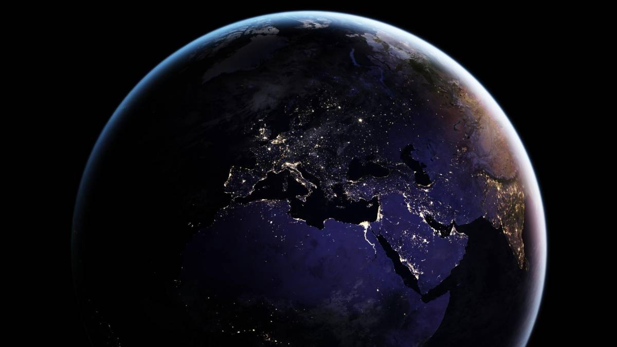 Livro gratuito da Nasa traz belas imagens da Terra à noite