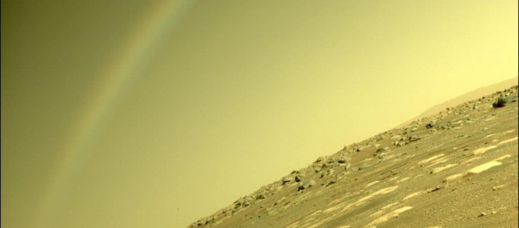 Nasa divulga foto de 'arco-íris' em Marte e explica o fenômeno